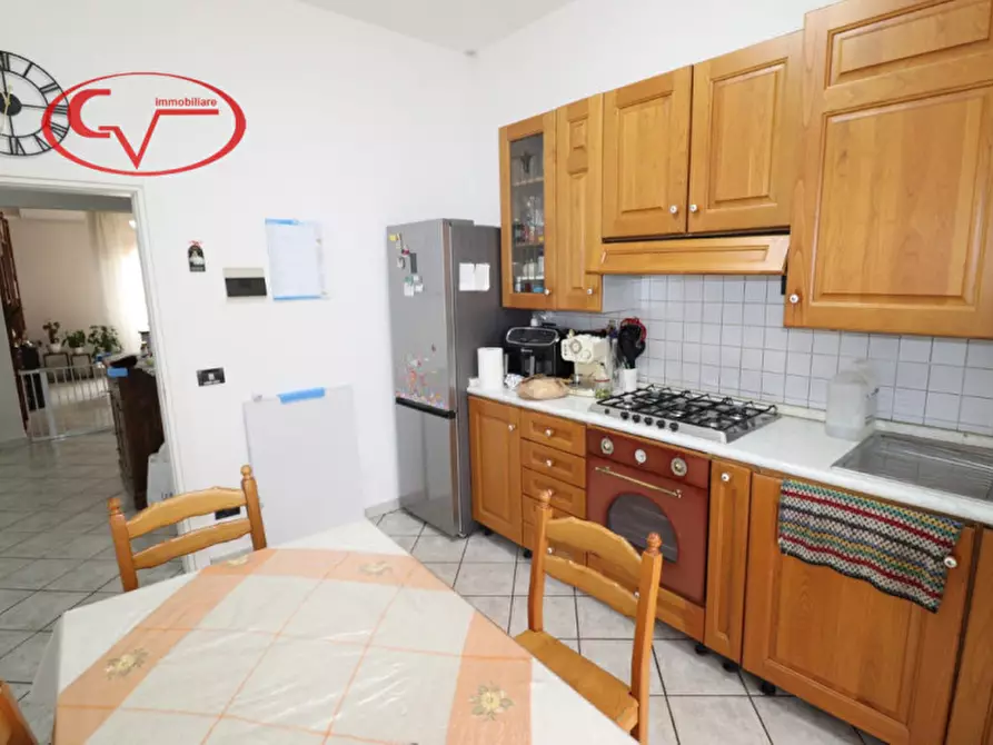 Immagine 7 di Appartamento in vendita  in via Po a Montevarchi