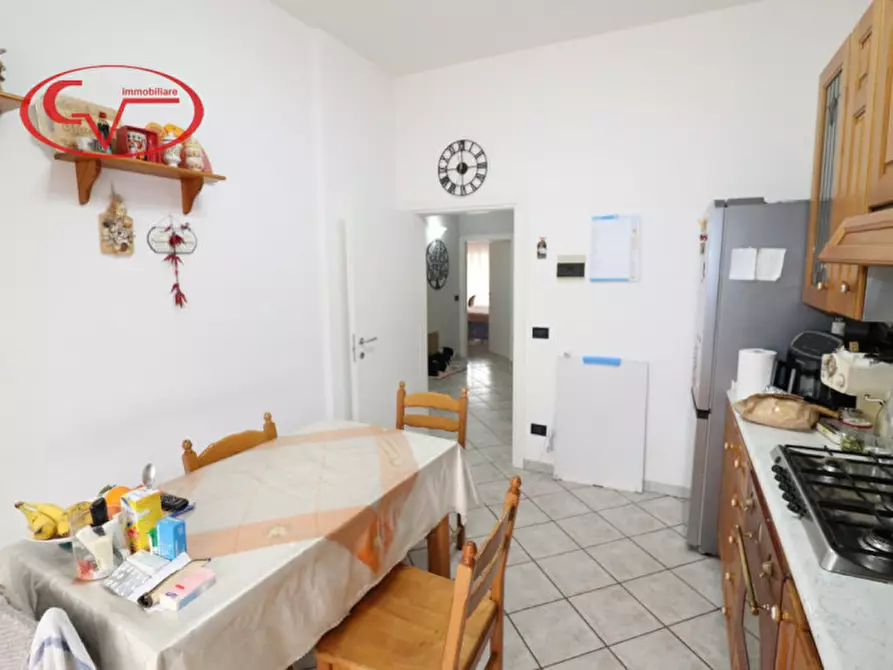 Immagine 9 di Appartamento in vendita  in via Po a Montevarchi