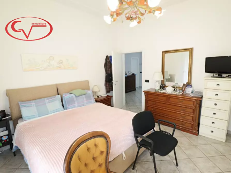 Immagine 17 di Appartamento in vendita  in via Po a Montevarchi