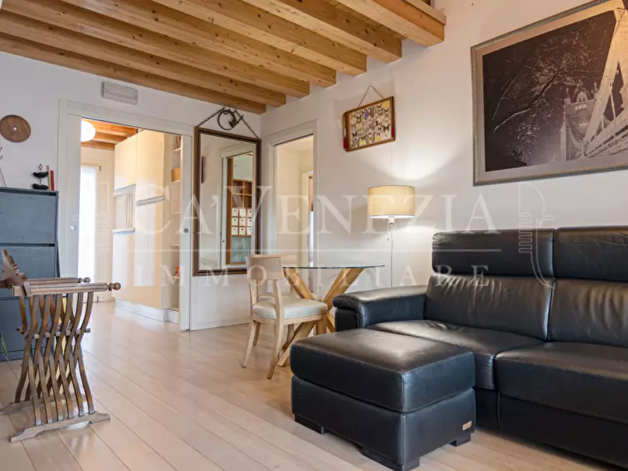 Immagine 5 di Appartamento in vendita  a Venezia