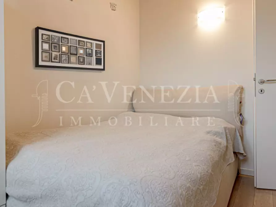 Immagine 15 di Appartamento in vendita  a Venezia