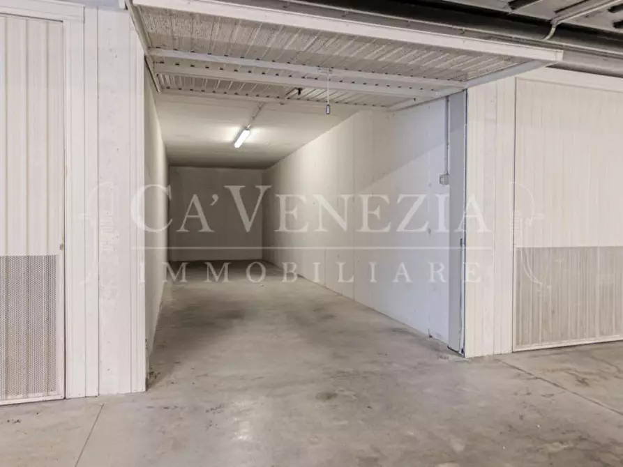 Immagine 24 di Appartamento in vendita  a Venezia