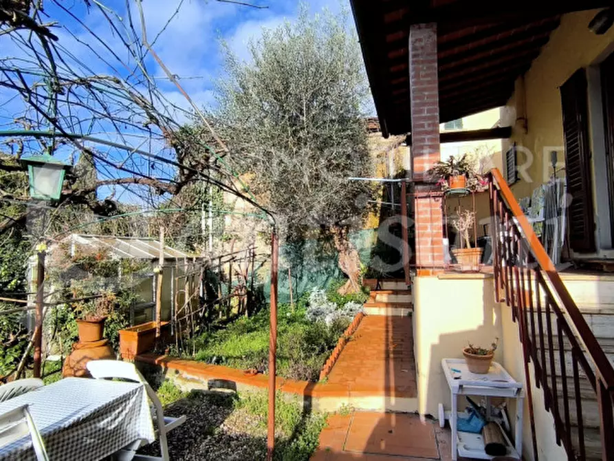 Immagine 23 di Casa indipendente in vendita  in Via di Corbignano a Firenze