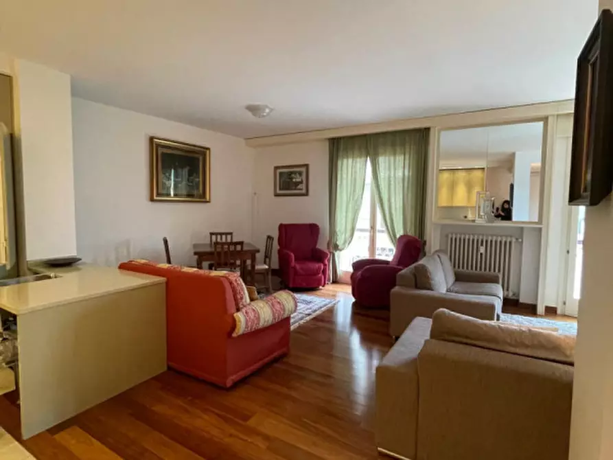 Immagine 5 di Appartamento in vendita  in Via Giuseppe Jappelli a Abano Terme