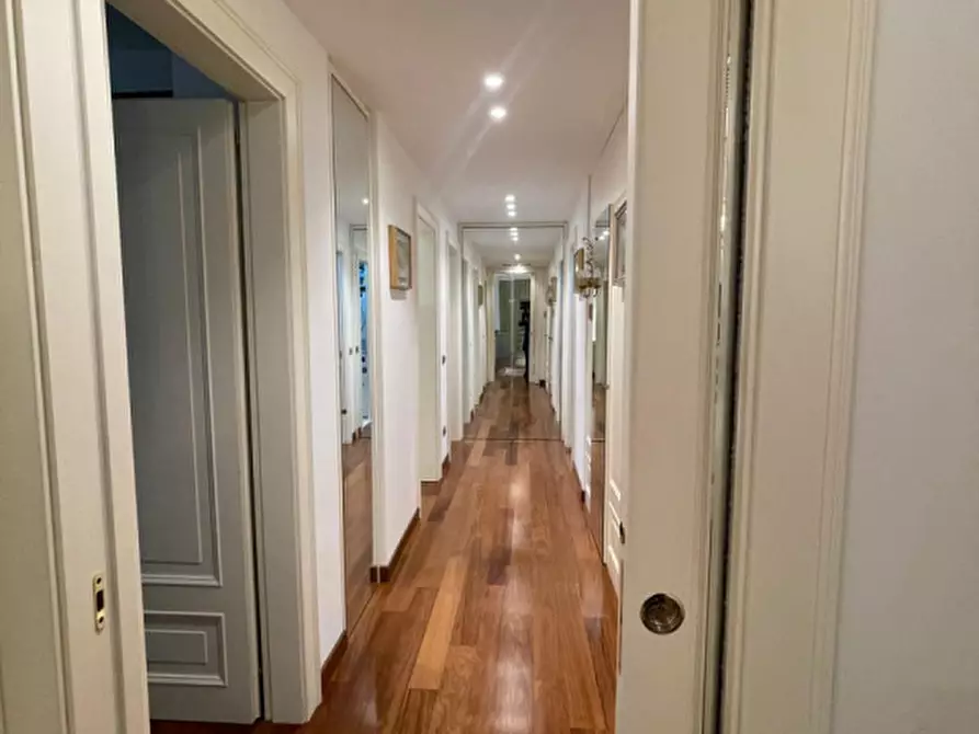 Immagine 12 di Appartamento in vendita  in Via Giuseppe Jappelli a Abano Terme