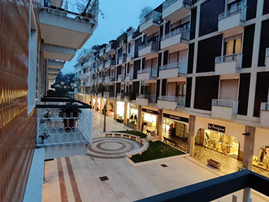 Immagine 22 di Appartamento in vendita  in Via Giuseppe Jappelli a Abano Terme