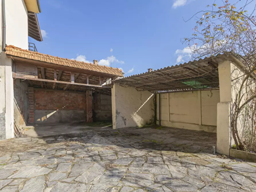 Immagine 12 di Casa indipendente in vendita  in Via Maggiate 36 a Borgomanero