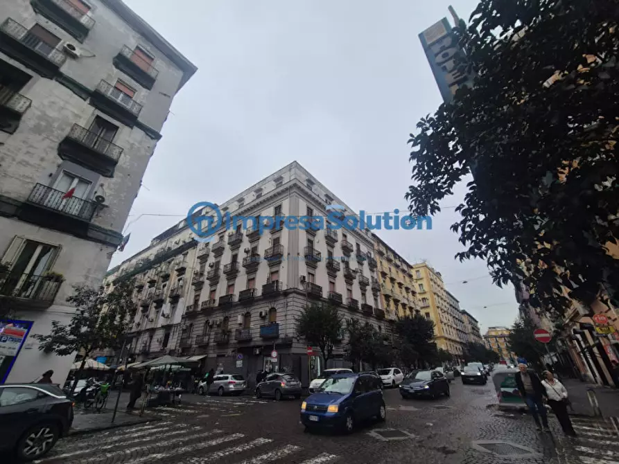 Immagine 3 di Negozio in affitto  in Via Firenze a Napoli