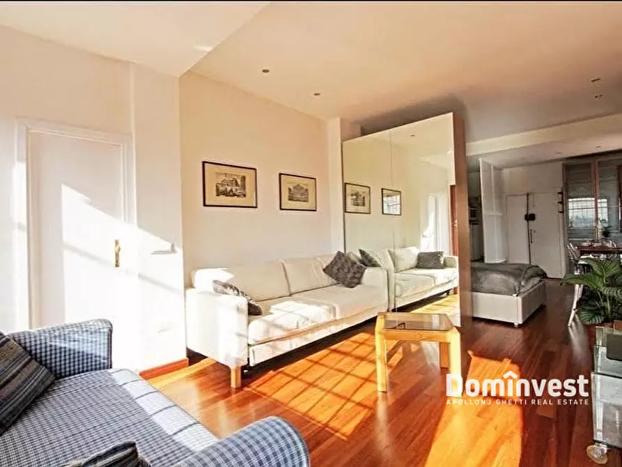 Immagine 12 di Attico in affitto  in Via Crispi a Roma