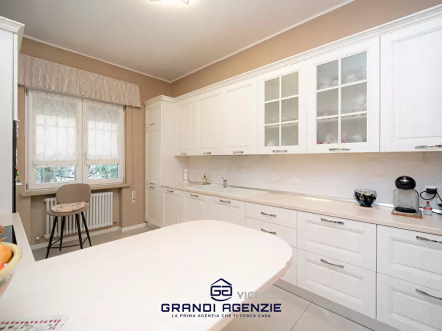 Immagine 15 di Casa indipendente in vendita  in Via Cavour, 39 a Monticello Conte Otto