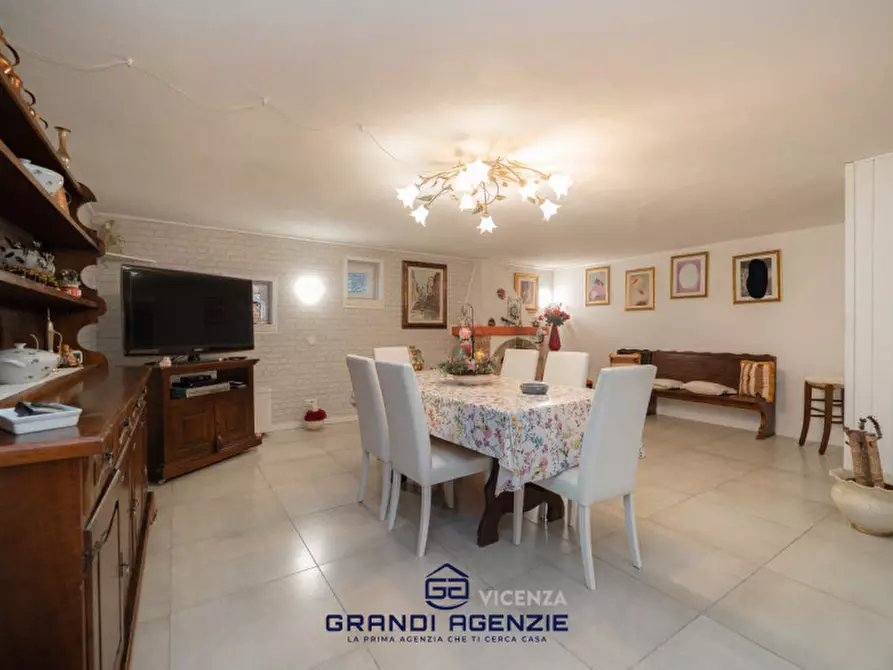 Immagine 32 di Casa indipendente in vendita  in Via Cavour, 39 a Monticello Conte Otto