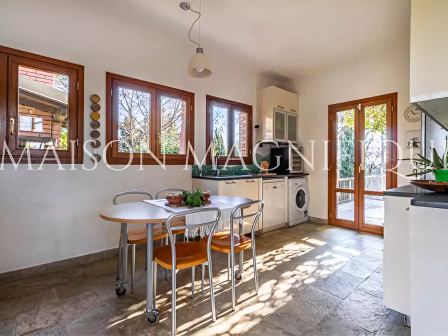 Immagine 26 di Villa in vendita  a Sasso Marconi