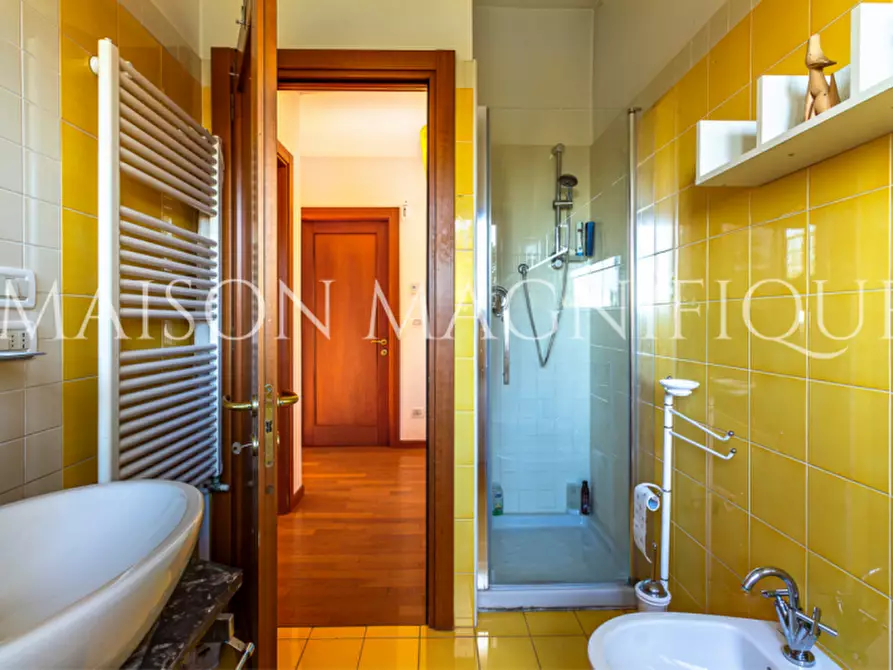 Immagine 46 di Villa in vendita  a Sasso Marconi