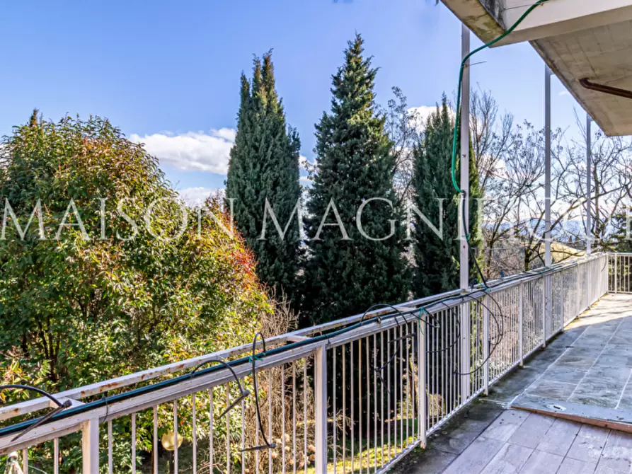 Immagine 48 di Villa in vendita  a Sasso Marconi