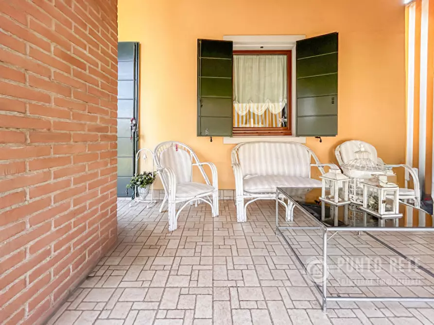 Immagine 7 di Villa in vendita  in via Ex Internati a Pescantina