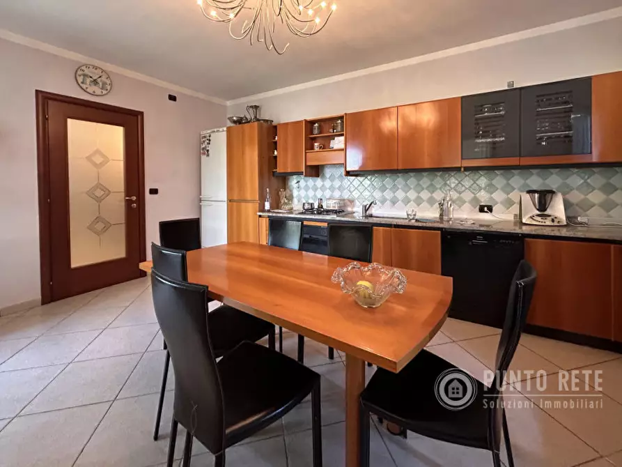 Immagine 15 di Villa in vendita  in via Ex Internati a Pescantina