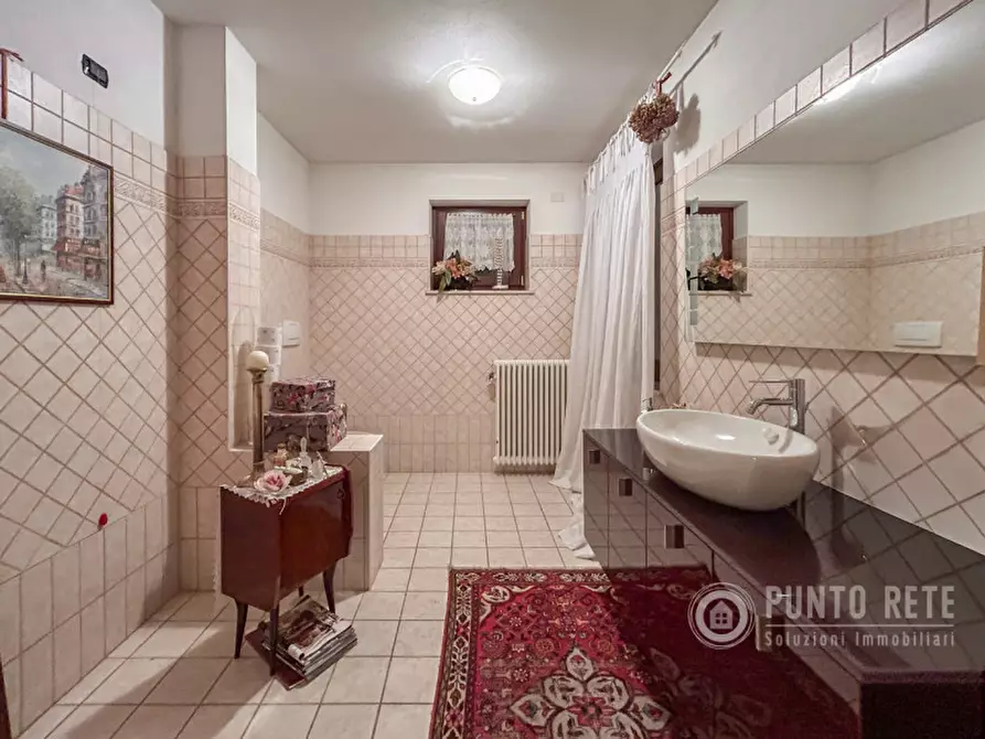 Immagine 27 di Villa in vendita  in via Ex Internati a Pescantina