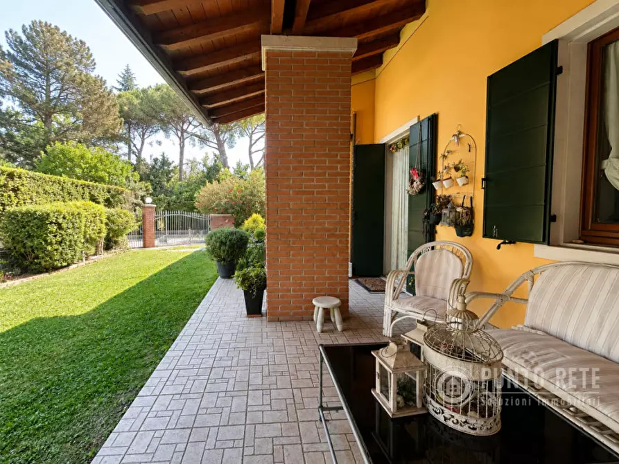 Immagine 44 di Villa in vendita  in via Ex Internati a Pescantina
