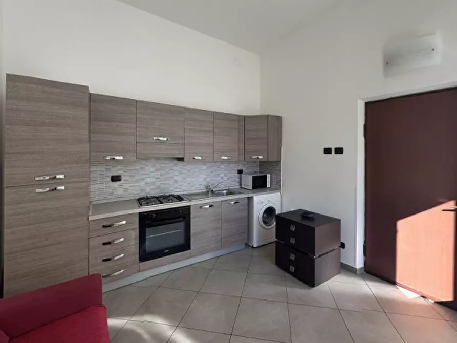 Immagine 10 di Appartamento in affitto  in Viale Certosa, 109 a Milano