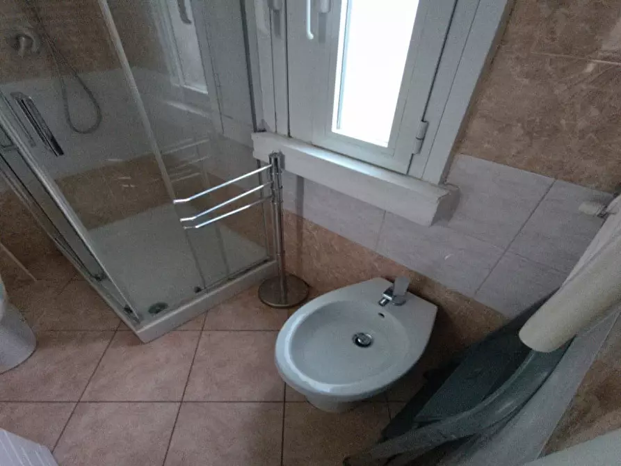 Immagine 18 di Appartamento in affitto  in Viale Certosa, 109 a Milano