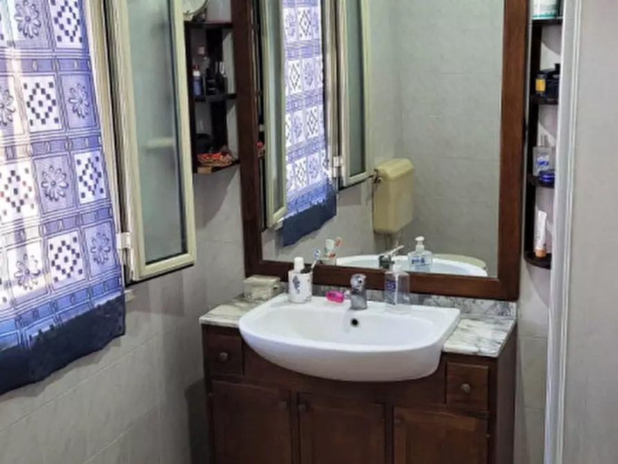 Immagine 22 di Appartamento in vendita  in Corso Vittorio Emanuele a Villabate