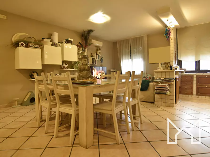 Immagine 2 di Appartamento in vendita  a Bassano Del Grappa