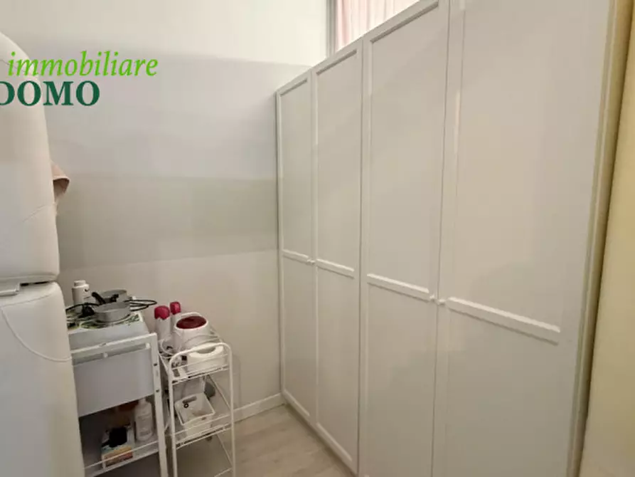 Immagine 15 di Attività commerciale in vendita  a Vicenza