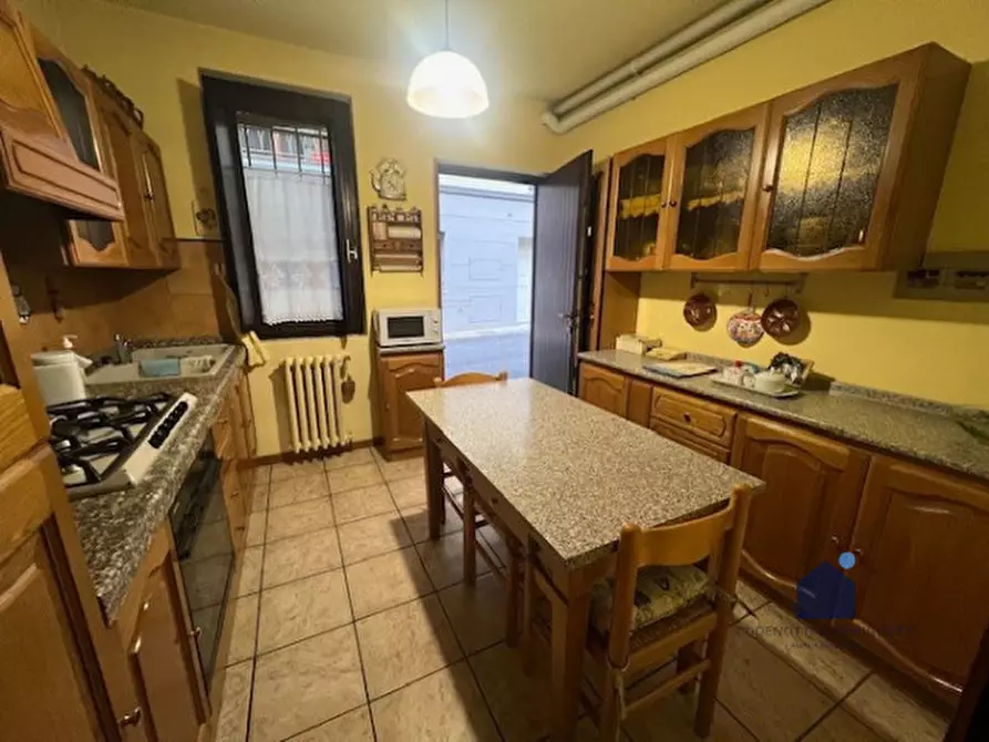 Immagine 2 di Casa indipendente in vendita  in Via Belpietro,12 a Castenedolo