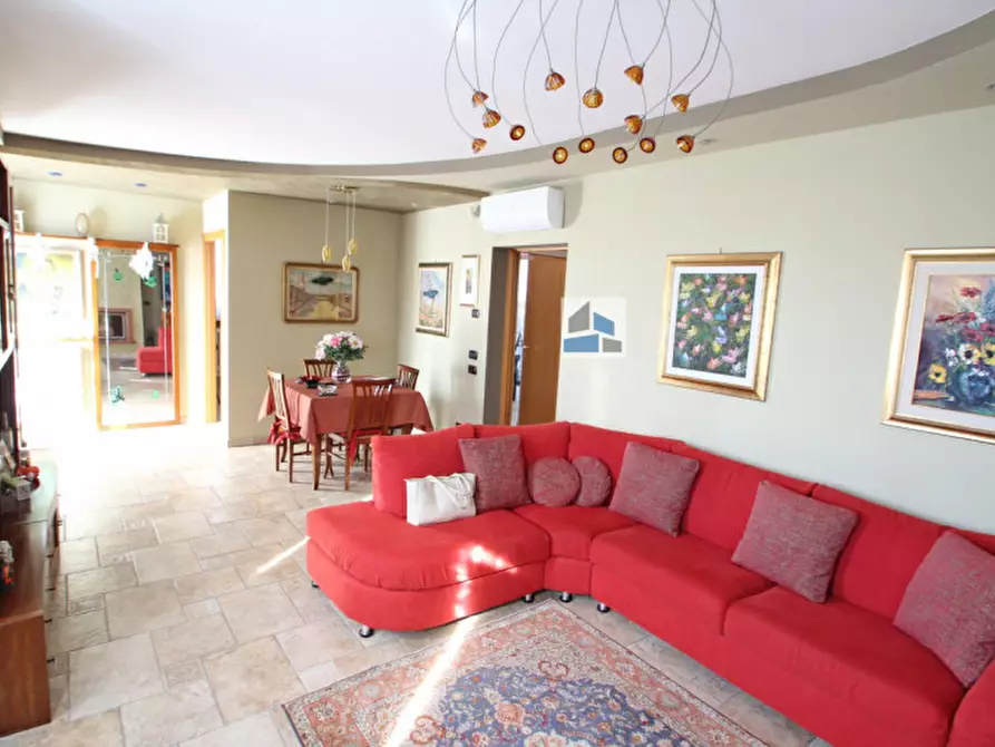 Immagine 5 di Casa indipendente in vendita  in Via Dante Alighieri a Santa Maria Di Sala