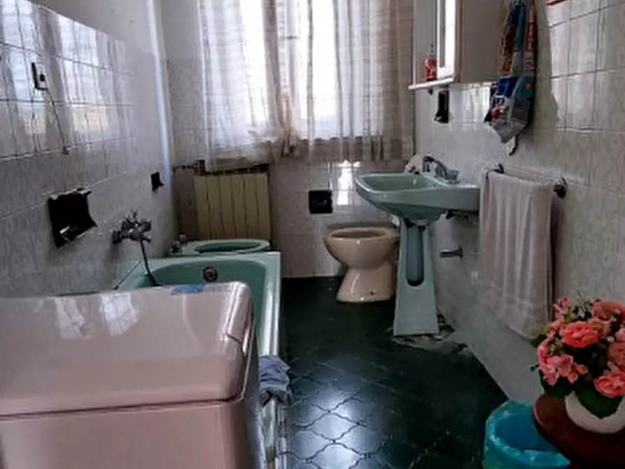 Immagine 11 di Rustico / casale in vendita  a Lucignano