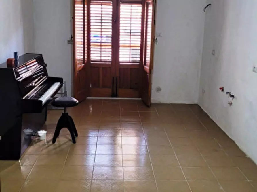 Immagine 3 di Appartamento in vendita  in Corso Vittorio Emanuele a Villabate