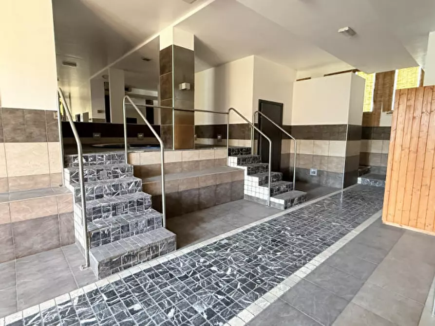 Immagine 12 di Magazzino in vendita  in Via Jacopo Avanzo a Padova