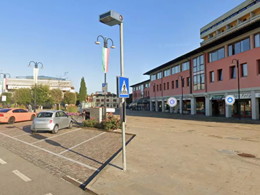 Immagine 1 di Appartamento in vendita  in Piazza della Vittoria, 21 a Cordenons