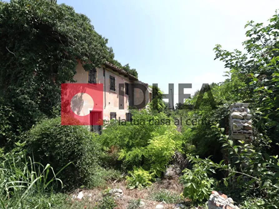 Immagine 3 di Rustico / casale in vendita  in VIA CACCEGAI a Villorba