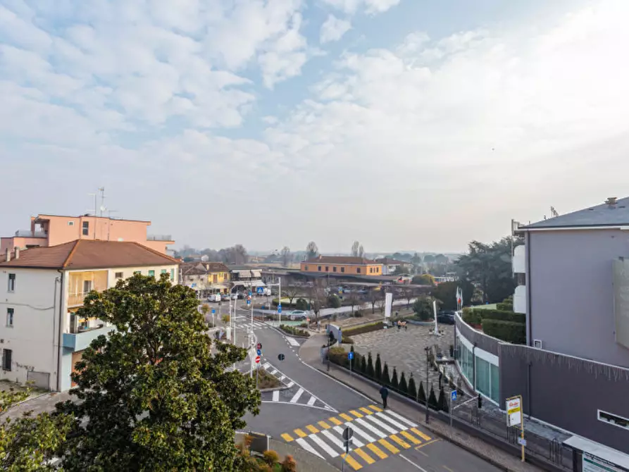 Immagine 10 di Appartamento in vendita  in Via degli Scavi, 2 a Montegrotto Terme