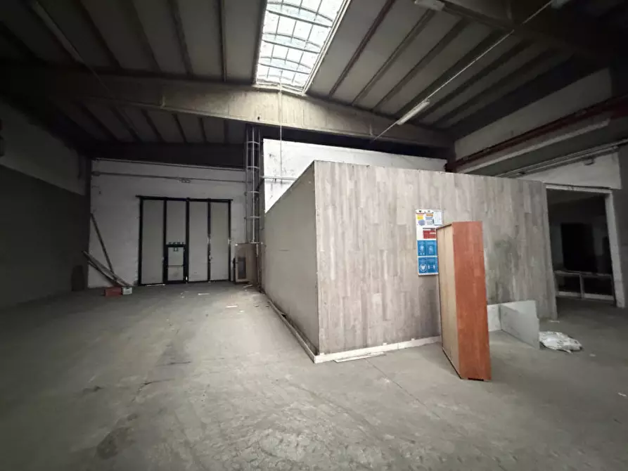 Immagine 2 di Capannone industriale in affitto  in Via Statale 467 a Casalgrande