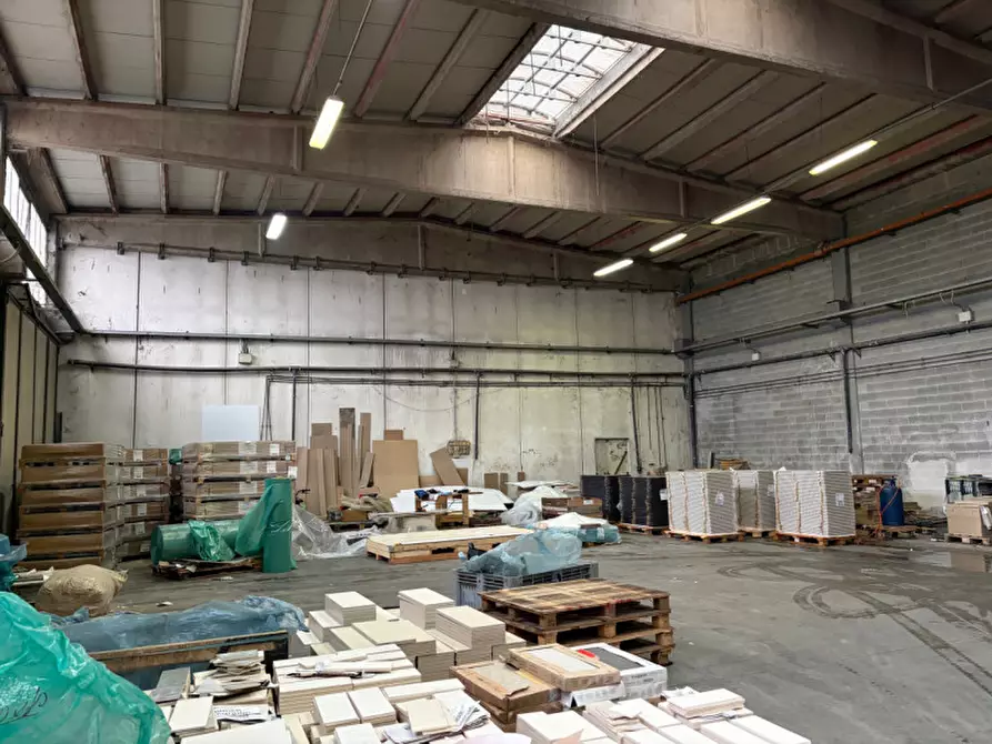 Immagine 5 di Capannone industriale in affitto  in Via Statale 467 a Casalgrande