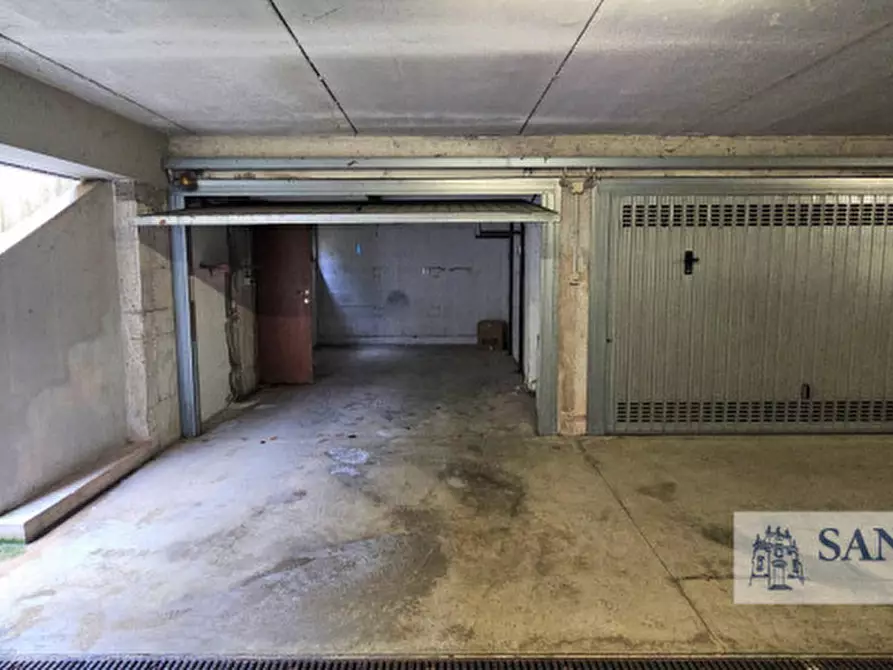 Immagine 16 di Appartamento in vendita  in Via Benedetto Croce a Costabissara