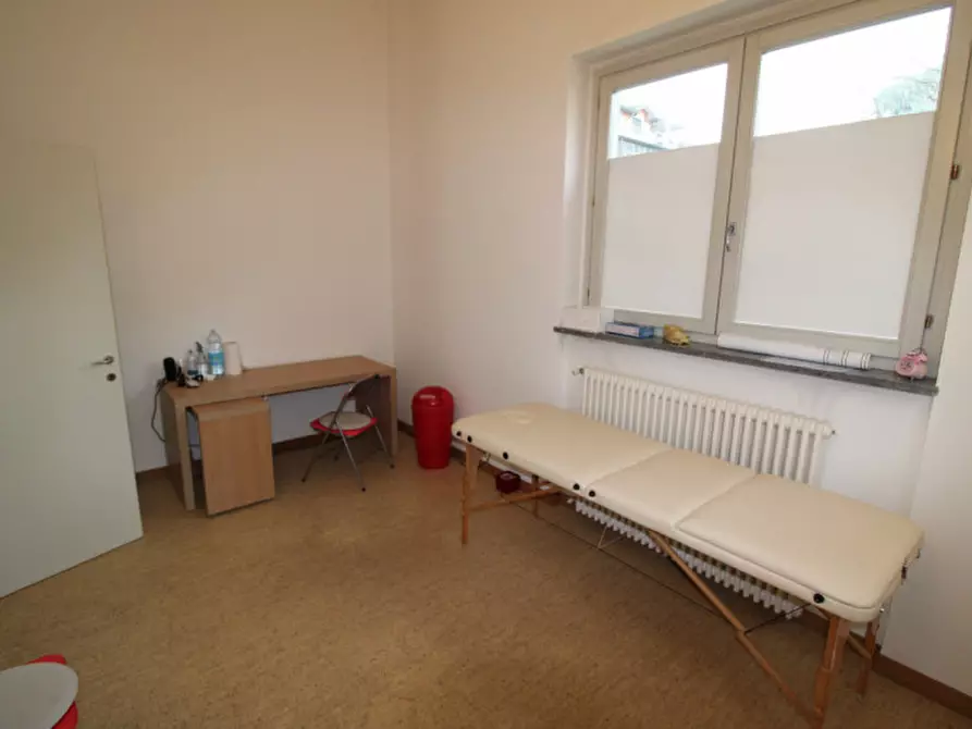 Immagine 11 di Ufficio in vendita  in Viale della Repubblica a Lissone