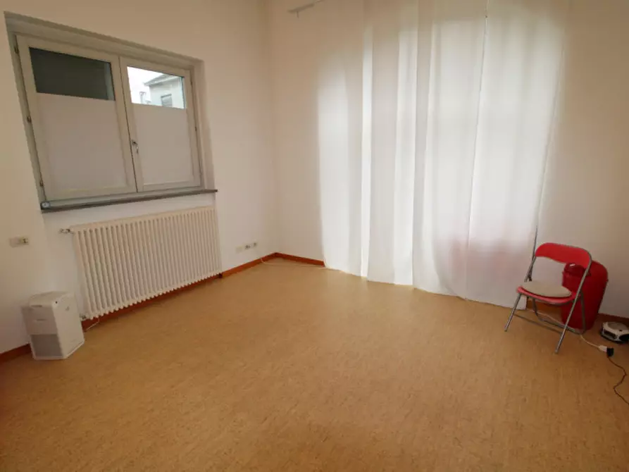 Immagine 12 di Ufficio in vendita  in Viale della Repubblica a Lissone