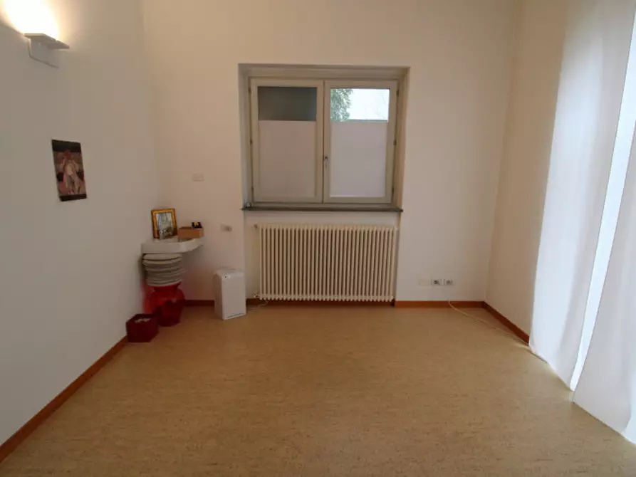 Immagine 13 di Ufficio in vendita  in Viale della Repubblica a Lissone