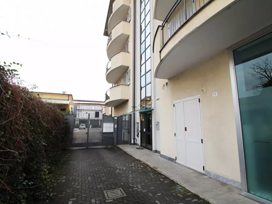 Immagine 19 di Ufficio in vendita  in Viale della Repubblica a Lissone