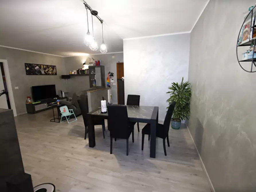 Immagine 2 di Appartamento in vendita  in via antonio uligini 10 a Rivarolo Canavese