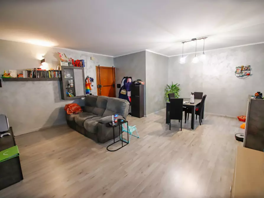 Immagine 3 di Appartamento in vendita  in via antonio uligini 10 a Rivarolo Canavese