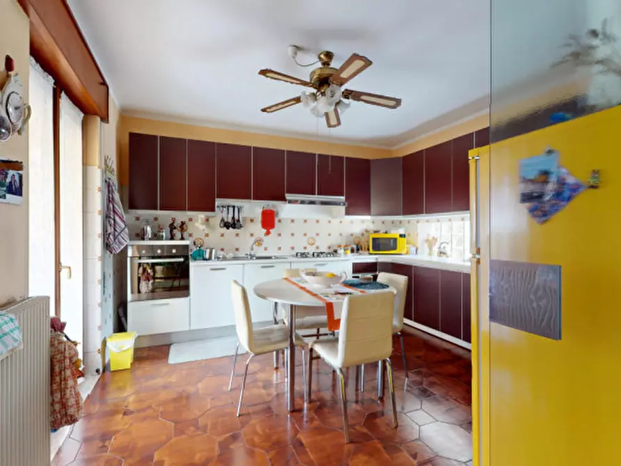 Immagine 8 di Casa bifamiliare in vendita  in Via Cristoforo Colombo 29 a Monticello Conte Otto