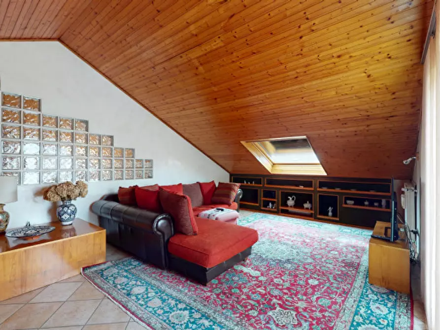 Immagine 14 di Casa bifamiliare in vendita  in Via Cristoforo Colombo 29 a Monticello Conte Otto