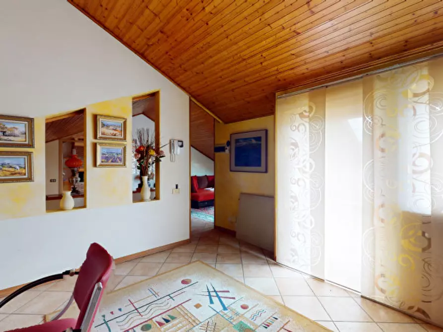 Immagine 17 di Casa bifamiliare in vendita  in Via Cristoforo Colombo 29 a Monticello Conte Otto