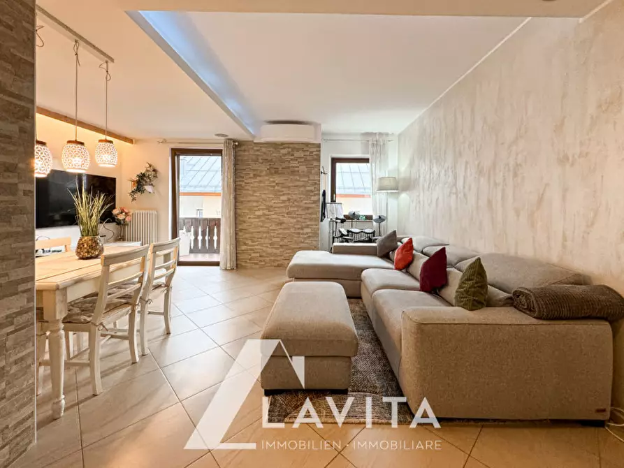 Immagine 8 di Appartamento in vendita  in Via Sottomonte - Unterbergstraße a Laives .Leifers.