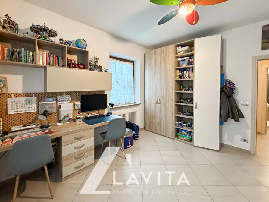 Immagine 18 di Appartamento in vendita  in Via Sottomonte - Unterbergstraße a Laives .Leifers.