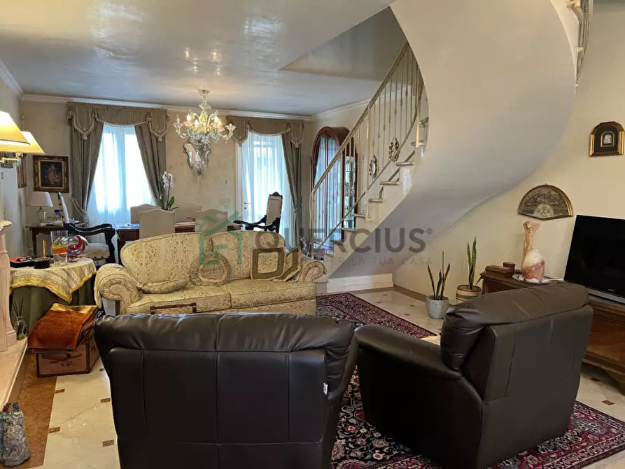 Immagine 4 di Casa bifamiliare in vendita  in via ca' rugger a Venezia